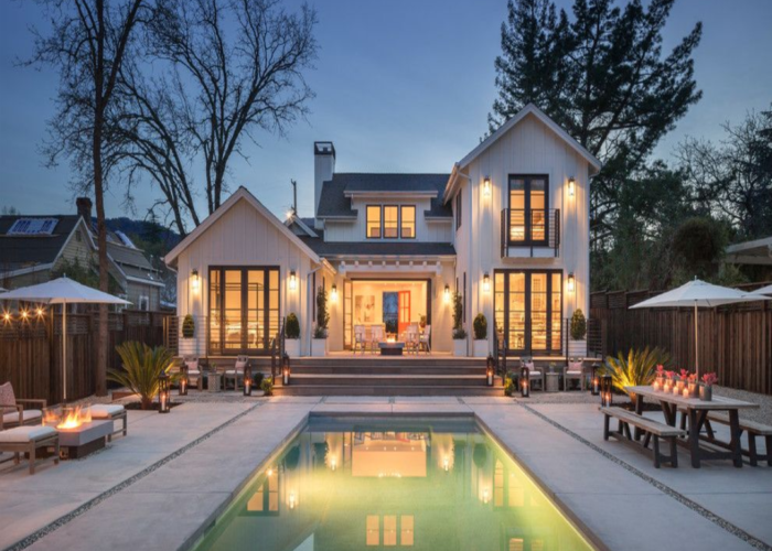 luxurious-1